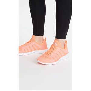 APL Techloom Pro Sneakers